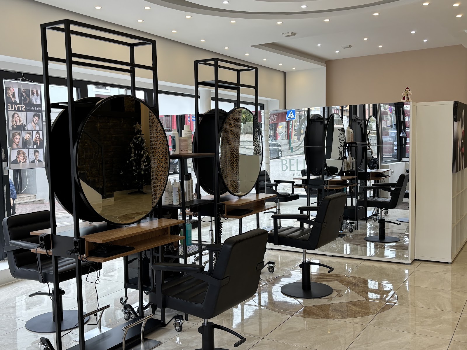 BellaVie Neunkirchen – Salonatmosphäre